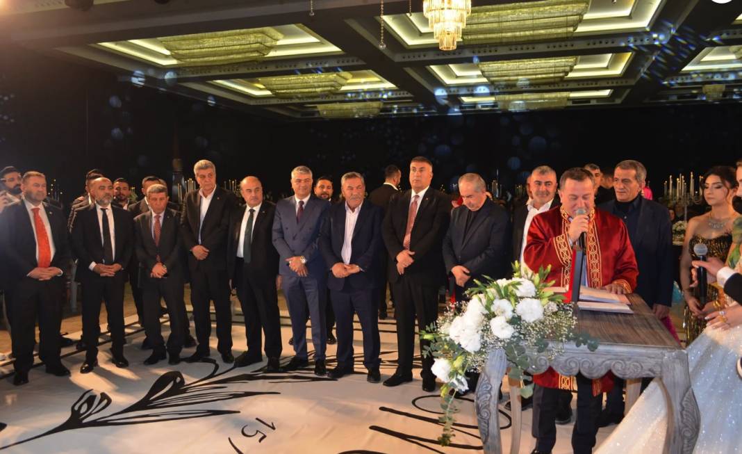 Gaziantep'in Siyaset ve İş Dünyası Bu Nikah ve Düğünde Buluştu! Muhteşem Düğünde Neler Yaşandı? 4